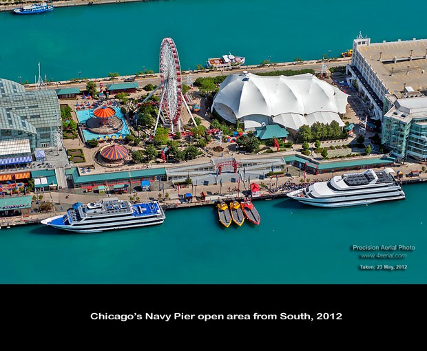 27-CHICAGO_Navy-Pier_120523-078