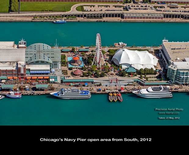 28-CHICAGO_Navy-Pier_120523-079